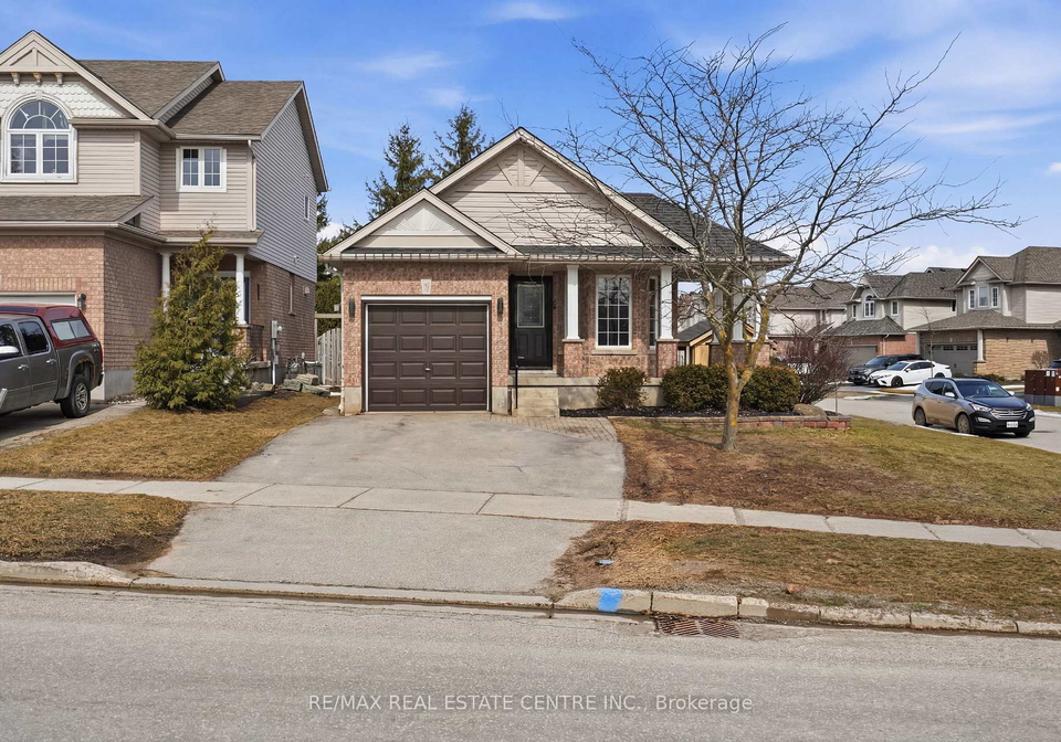 321-montgomery-boulevard-orangeville-ontario-w13088104