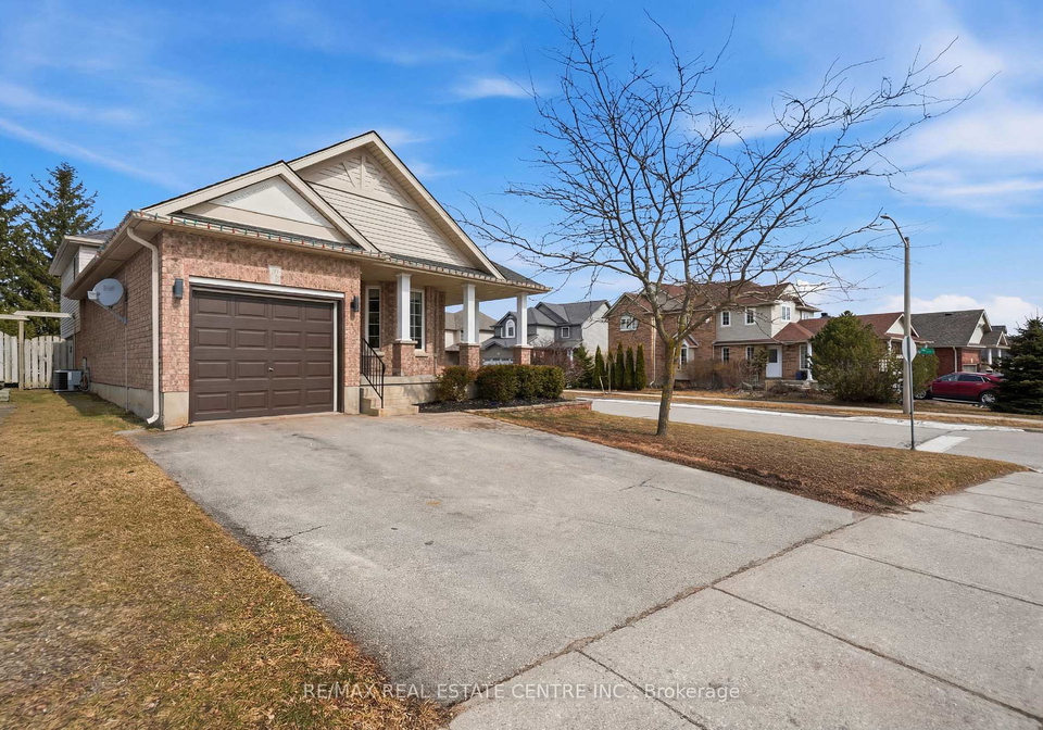 321-montgomery-boulevard-orangeville-ontario-w13088104