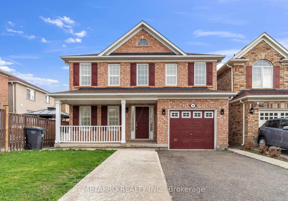 19-firwood-crescent-brampton-ontario-w13088108