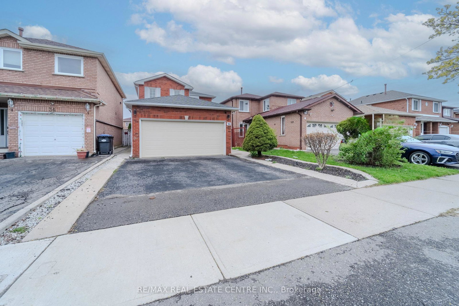 36-kentucky-drive-brampton-ontario-w13088160