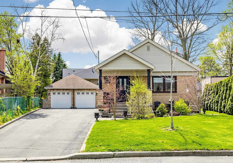 10-woolton-crescent-north-york-ontario-w13088268