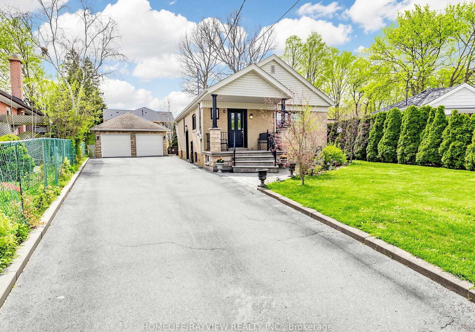 10-woolton-crescent-north-york-ontario-w13088268