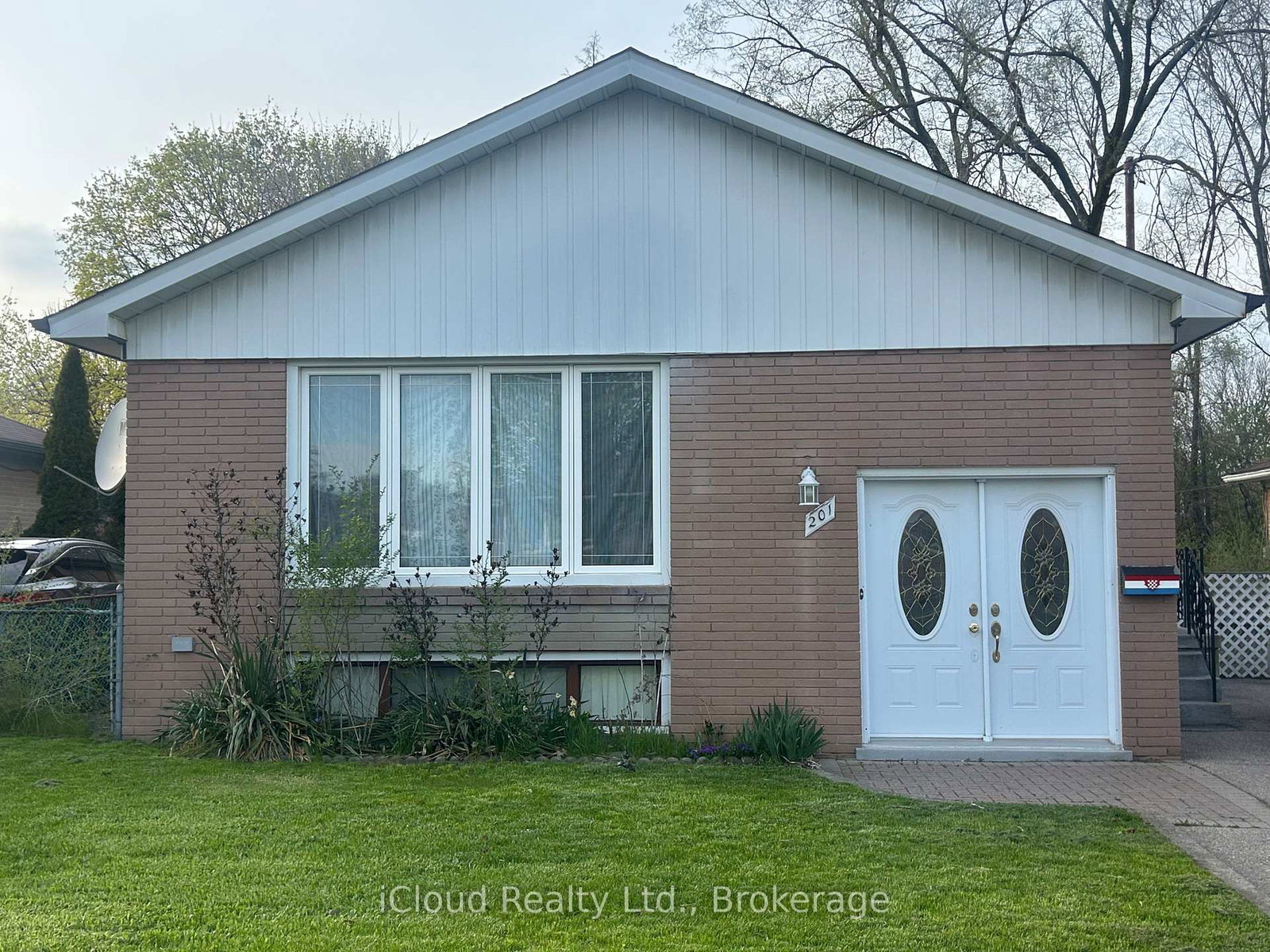 201-thistle-down-boulevard-etobicoke-ontario-w13088320