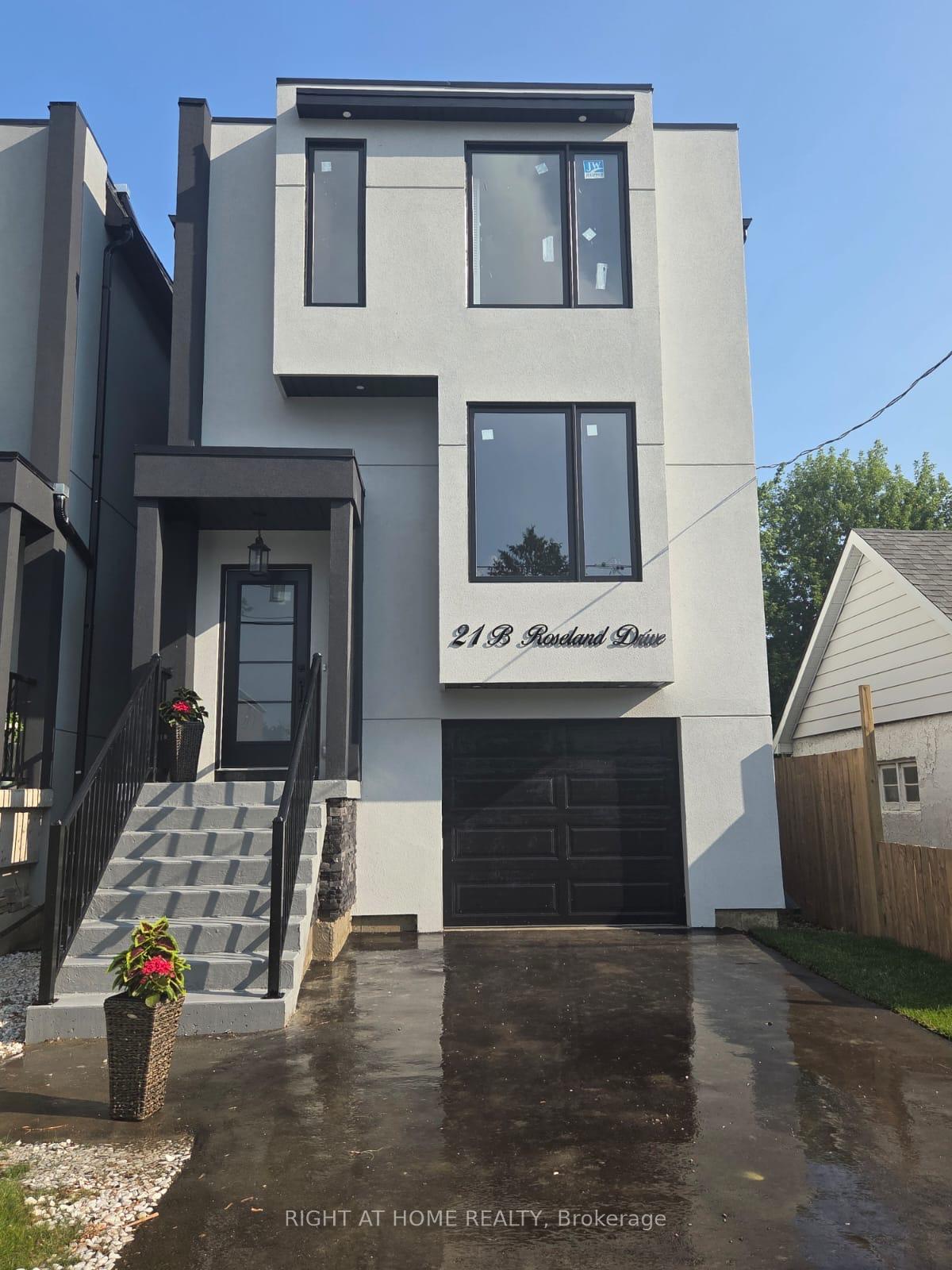21b-roseland-drive-etobicoke-ontario-w13088360