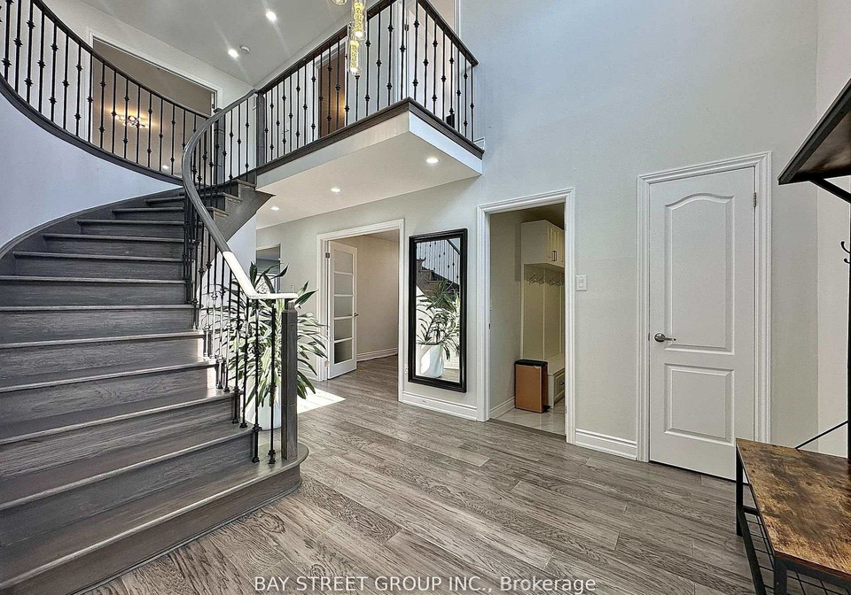 1593-wintergrove-gardens-mississauga-ontario-w13088478