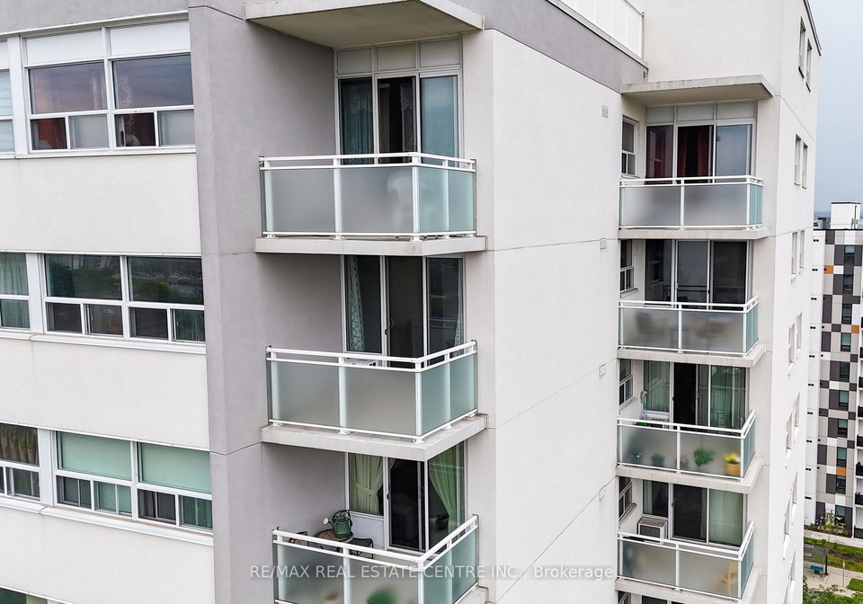 2345-confederation-parkway-mississauga-ontario-w13088522