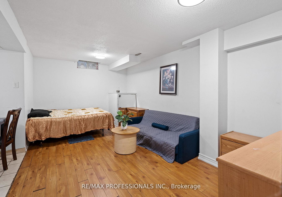 161-bob-yuill-drive-york-ontario-w13088674