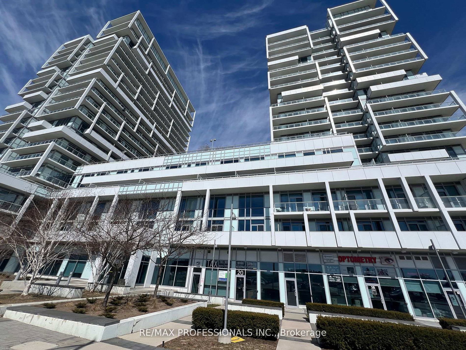 55-speers-road-oakville-ontario-w13088676