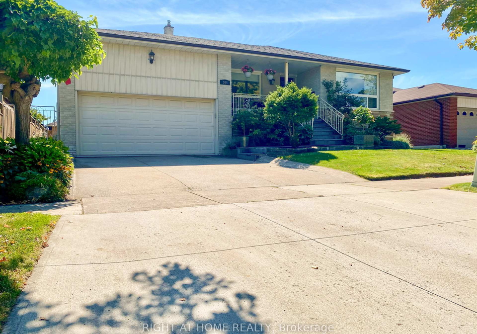 304-ulric-crescent-oakville-ontario-w13088744