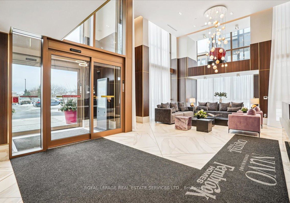 2343-khalsa-gate-oakville-ontario-w13088914