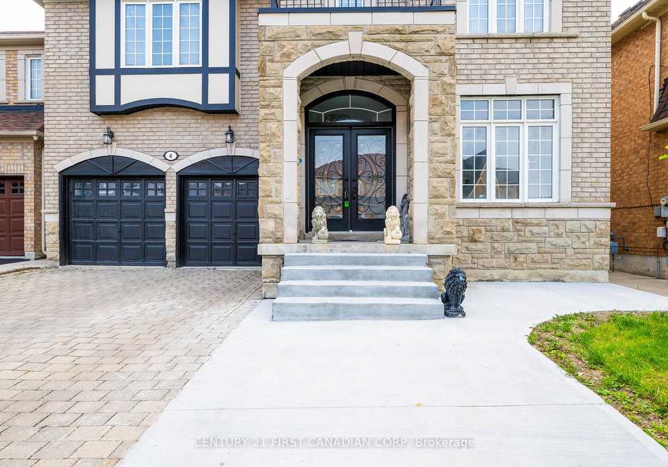 4-freshspring-drive-brampton-ontario-w13088922