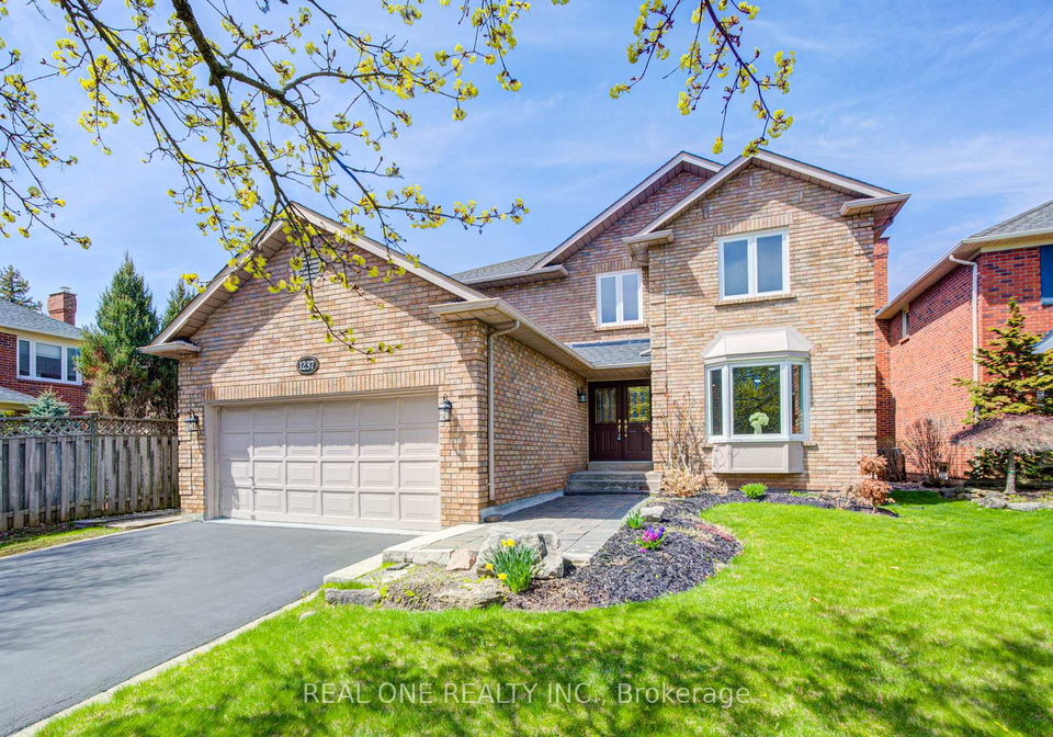 1237-woodview-drive-oakville-ontario-w13088936