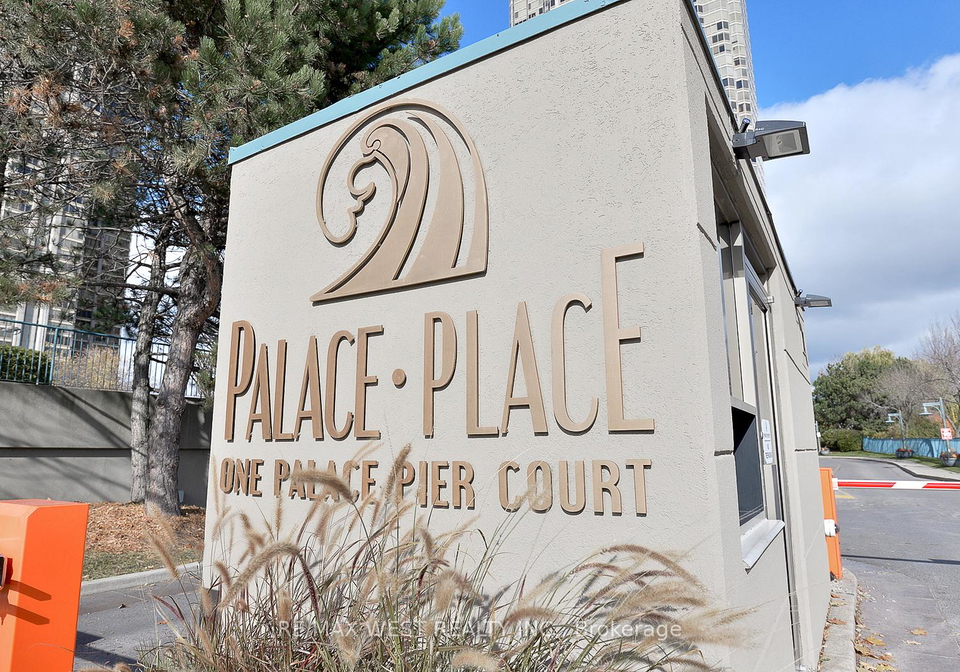 1-palace-pier-court-etobicoke-ontario-w13089142