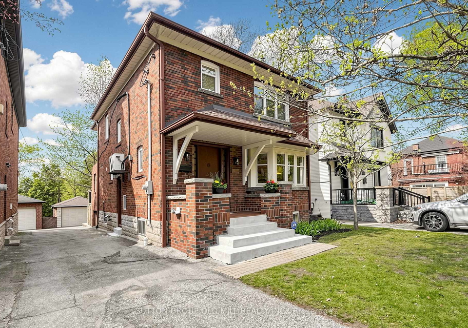 70-riverview-gardens-toronto-ontario-w13089352