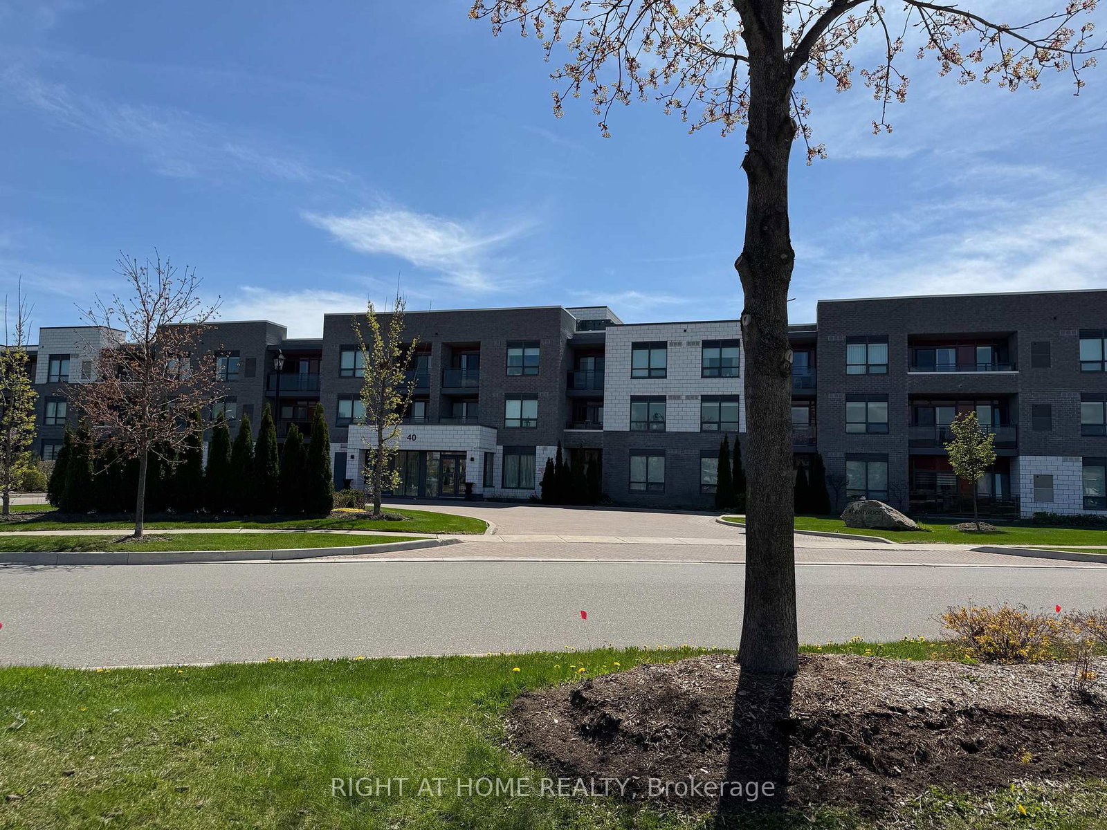 40-via-rosedale-way-brampton-ontario-w13089548