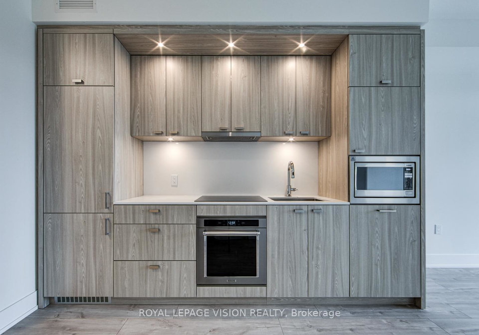 858-dupont-street-toronto-ontario-w13089696
