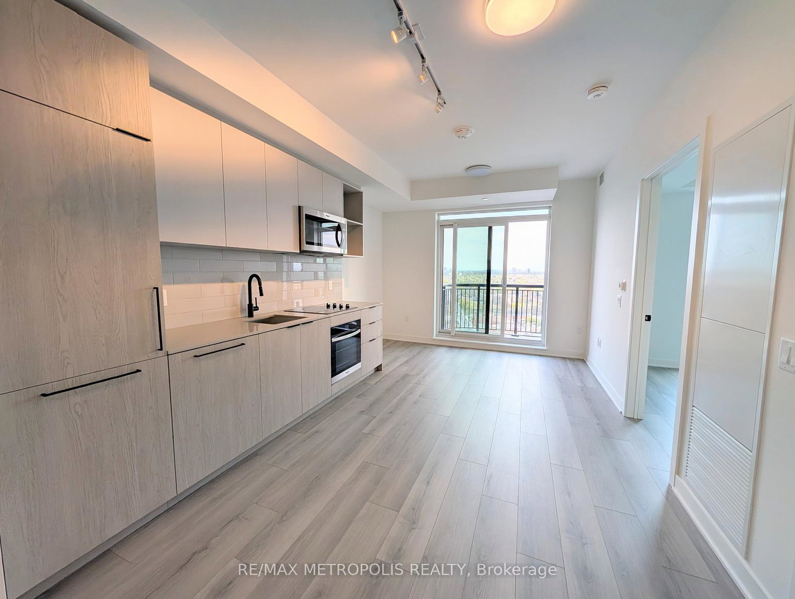 1185-dupont-street-toronto-ontario-w13089822