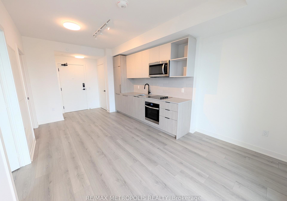 1185-dupont-street-toronto-ontario-w13089822