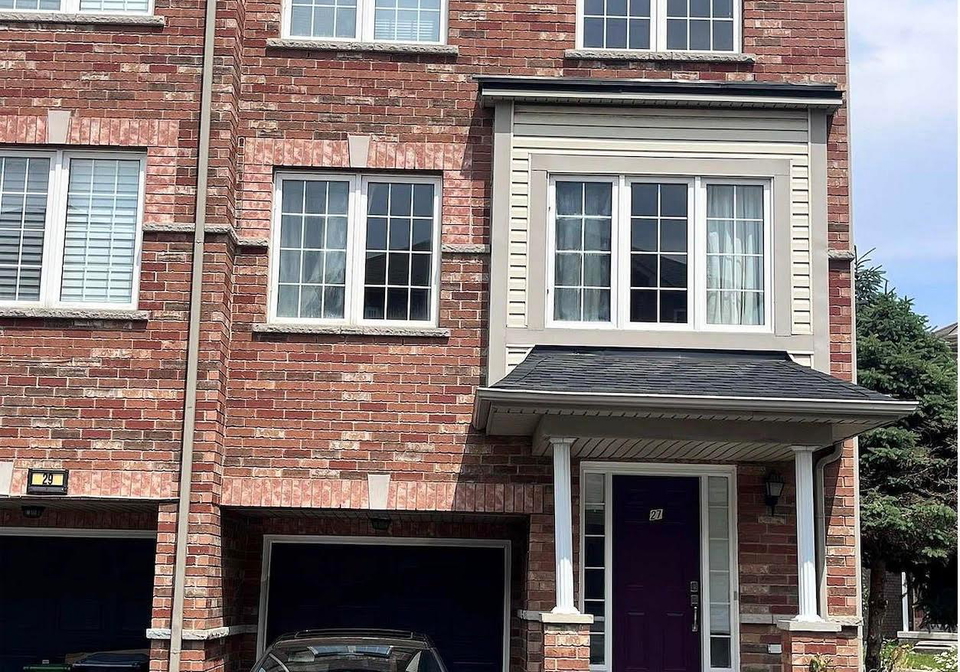 27-frost-king-lane-etobicoke-ontario-w13089824