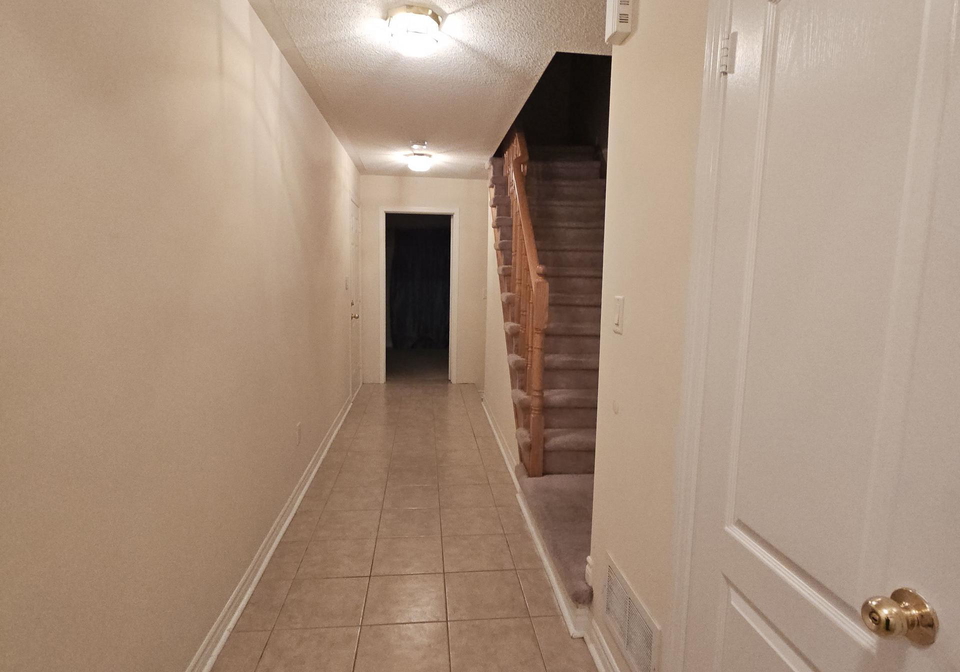27-frost-king-lane-etobicoke-ontario-w13089824