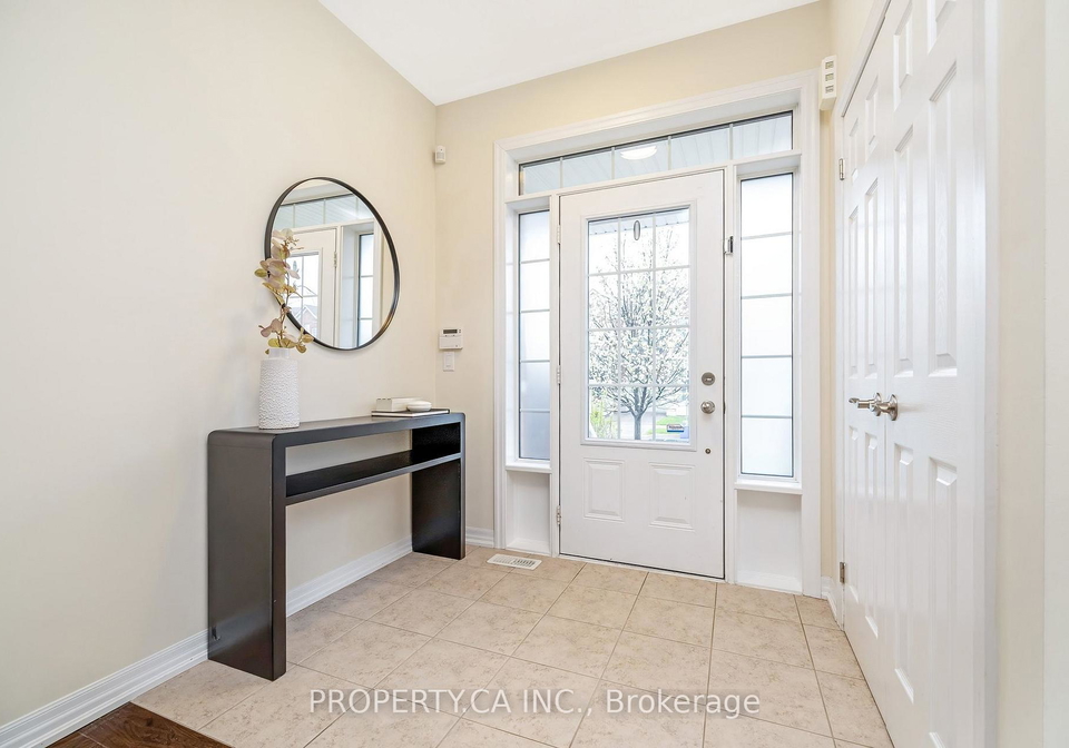 64-hanson-crescent-milton-ontario-w13089964