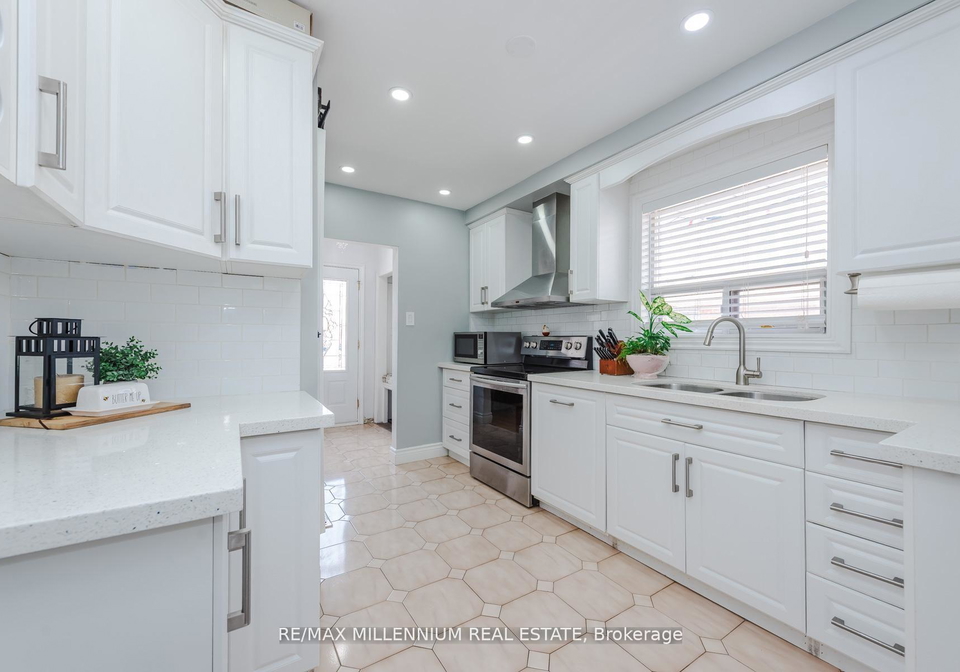 13-cumberland-drive-brampton-ontario-w13090006