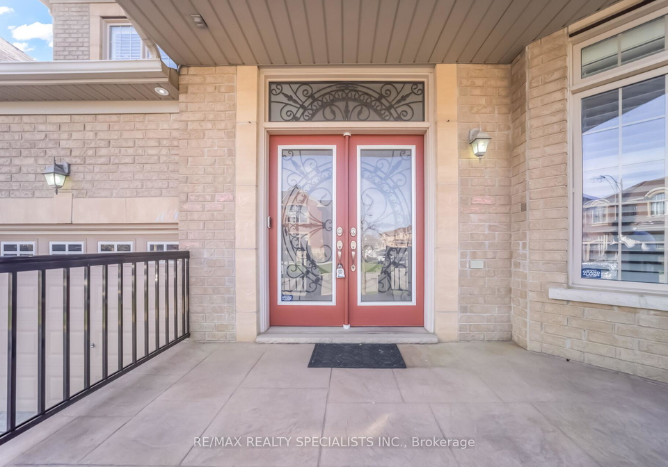 30-portside-crescent-brampton-ontario-w13090010