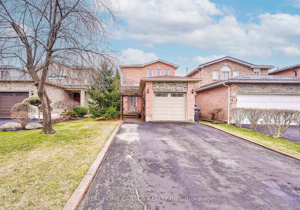 540-bluesky-crescent-mississauga-ontario-w13090078