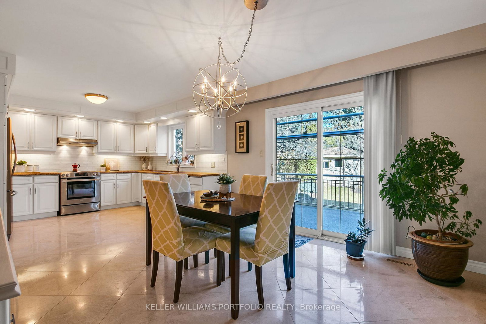 4-neiltree-court-etobicoke-ontario-w13090154