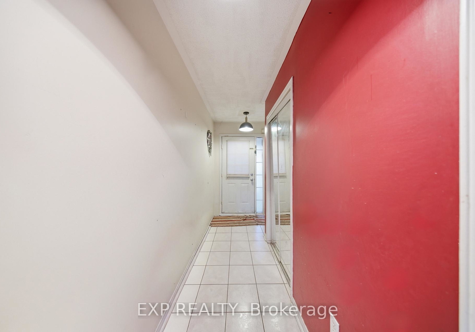 7115-rexwood-road-mississauga-ontario-w13090204