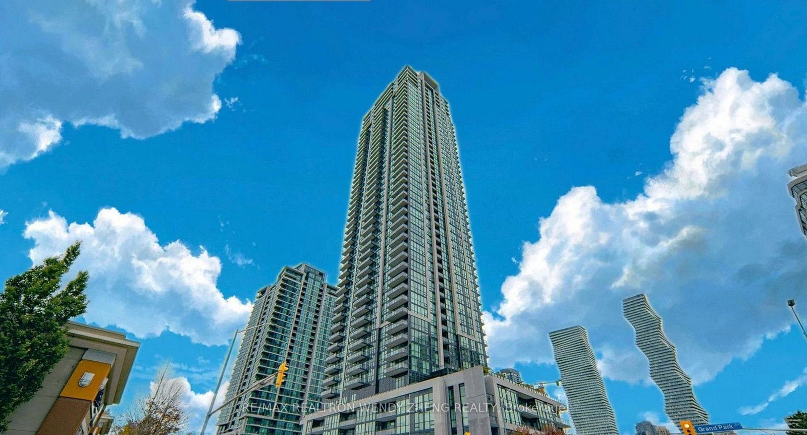 3975-grand-park-drive-mississauga-ontario-w13090488