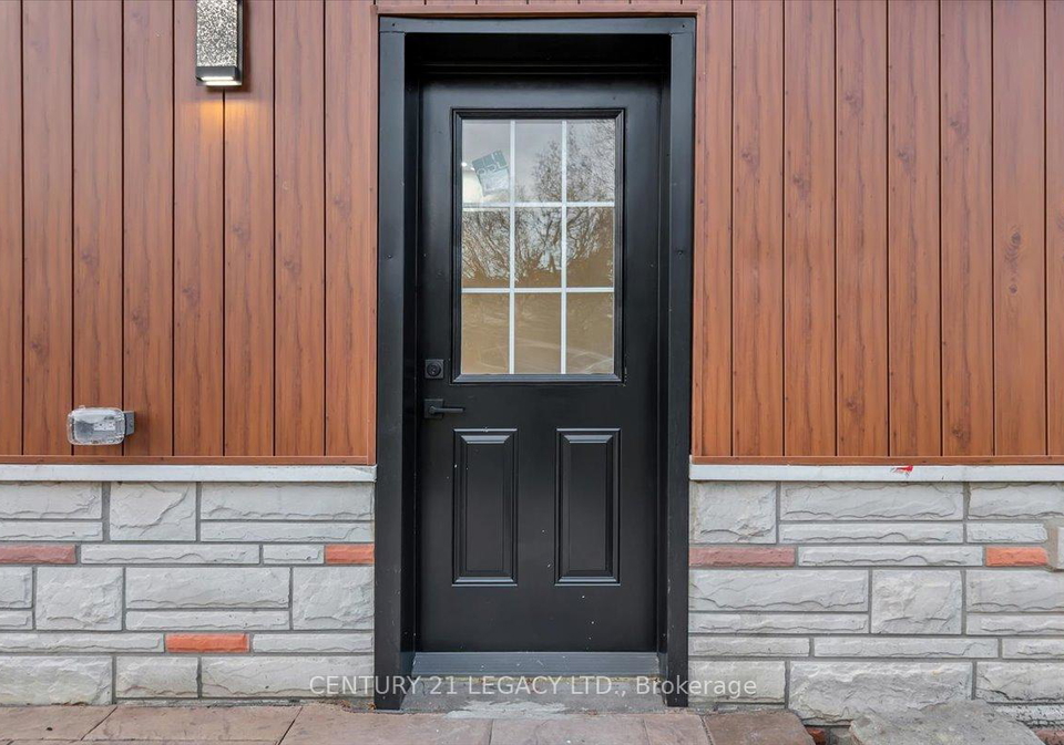 2027-churchill-avenue-burlington-ontario-w13090498
