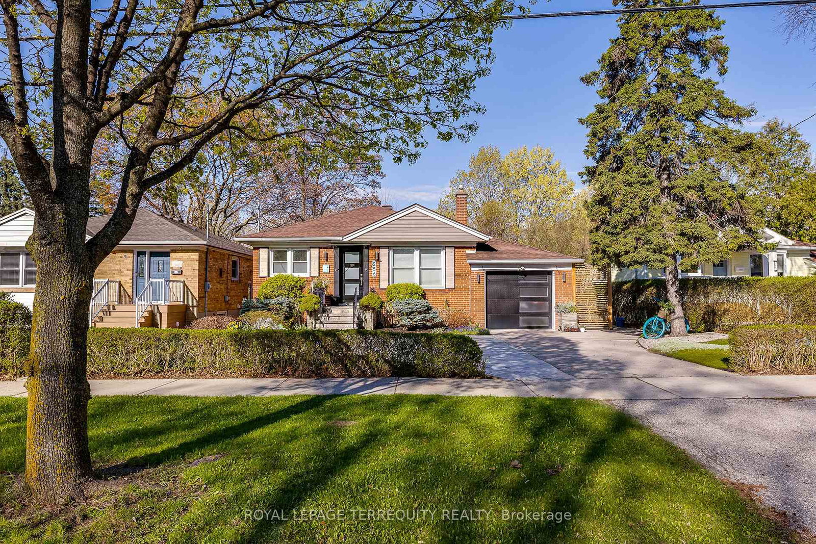 256-renforth-drive-etobicoke-ontario-w13090510