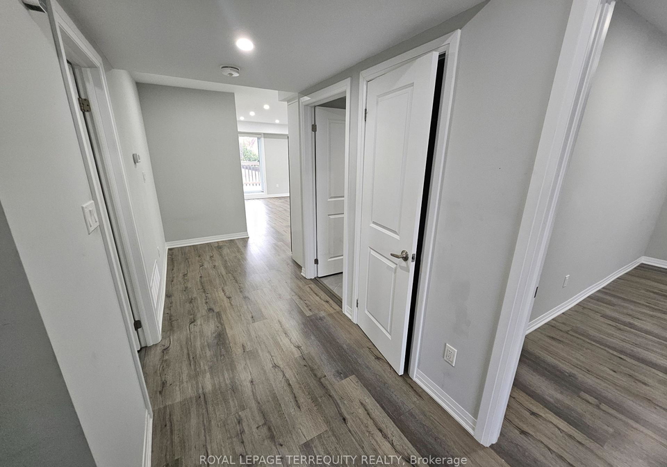 3392-w-lake-shore-boulevard-etobicoke-ontario-w13090522