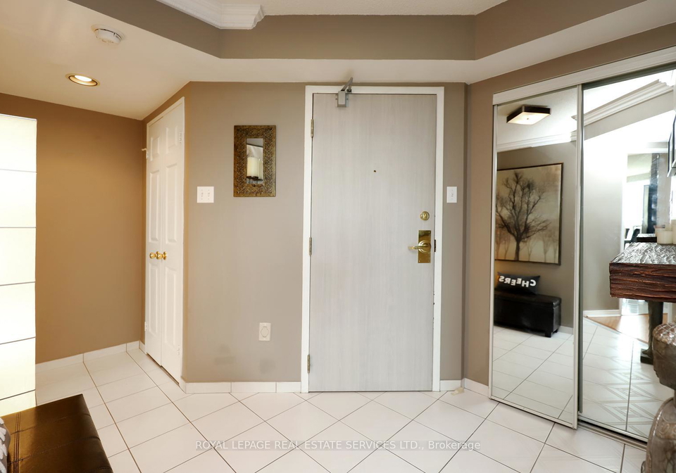 2177-burnhamthorpe-road-w-mississauga-ontario-w13090576