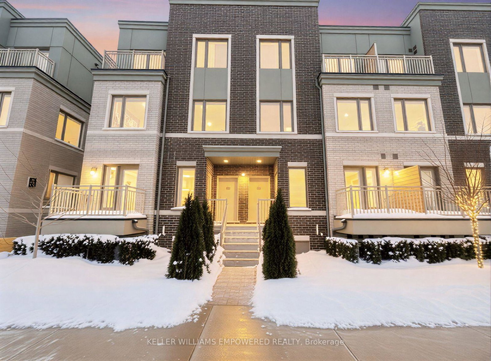 10-se-lloyd-janes-lane-etobicoke-ontario-w13090604