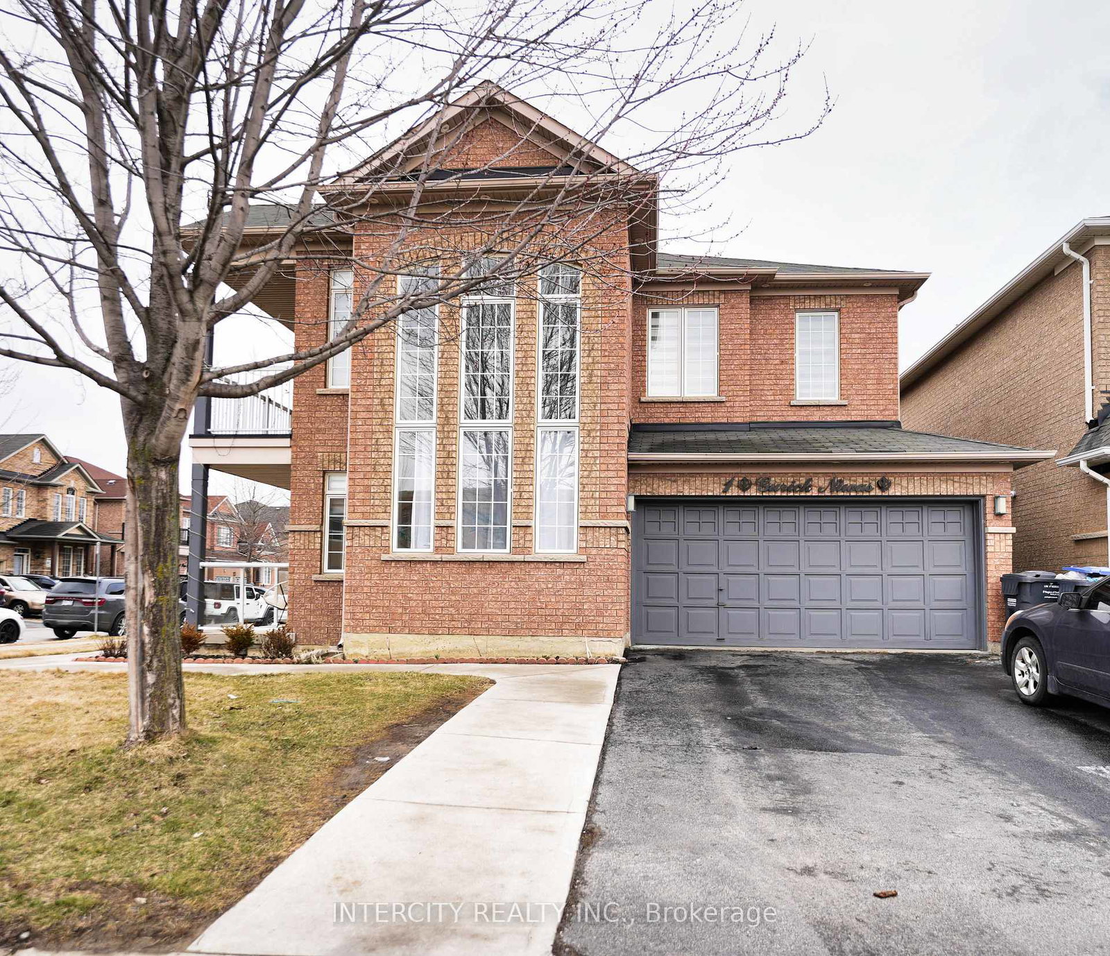 1-pape-drive-brampton-ontario-w13090654