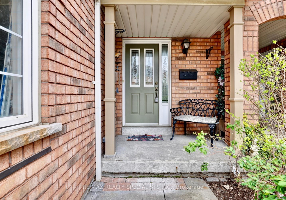2665-thomas-street-mississauga-ontario-w13091116