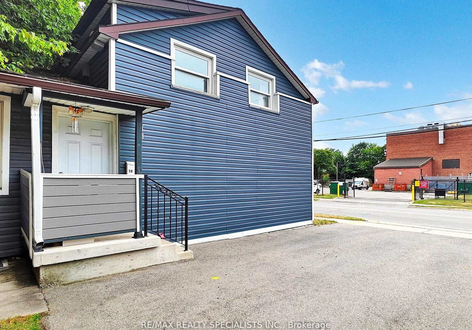 18-mary-street-brampton-ontario-w13091130