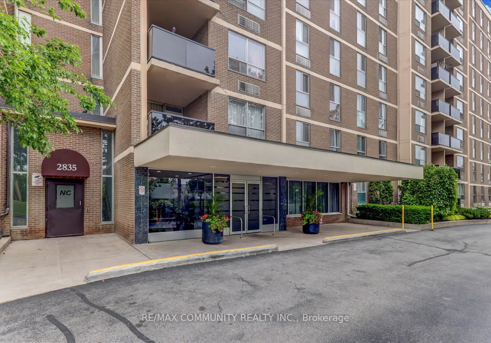 2835-islington-avenue-york-ontario-w13091190