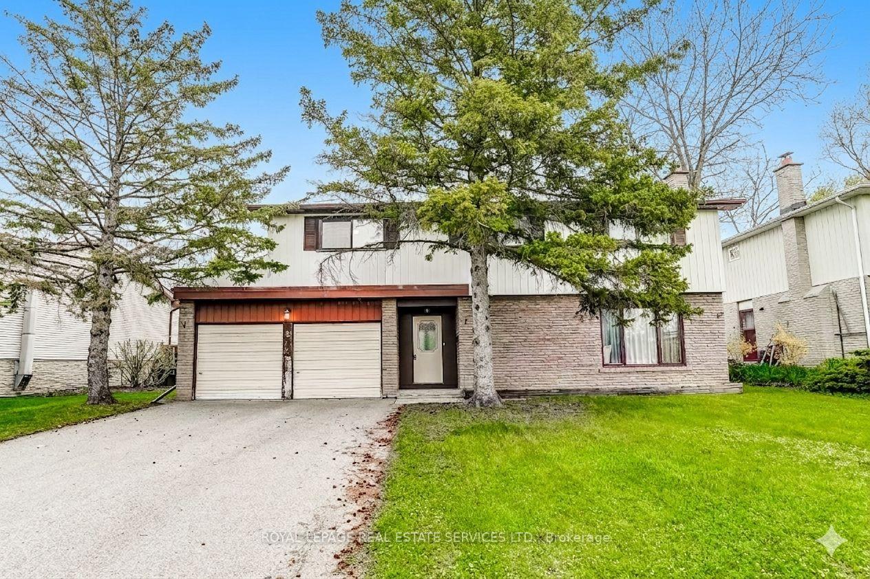 8-kenninghall-boulevard-mississauga-ontario-w13091368
