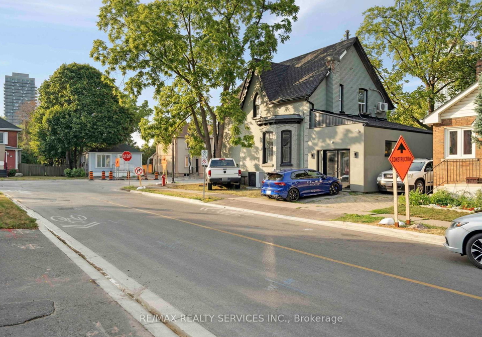 127-queen-street-w-brampton-ontario-w13091942