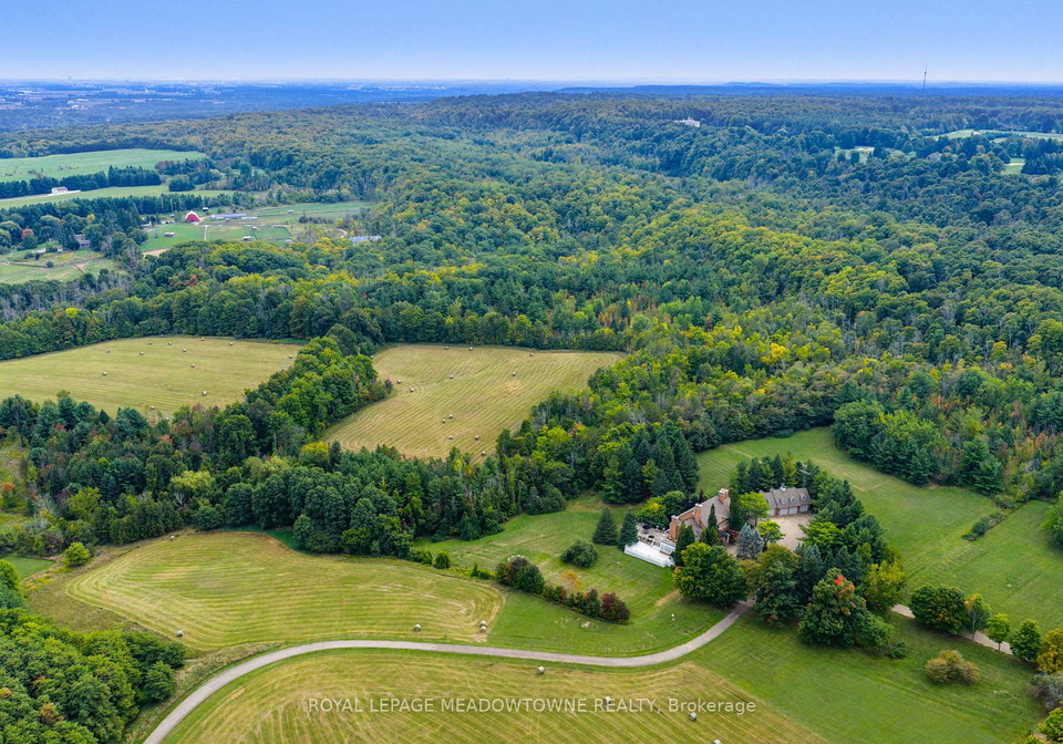 2097-grange-side-road-caledon-ontario-w13092208