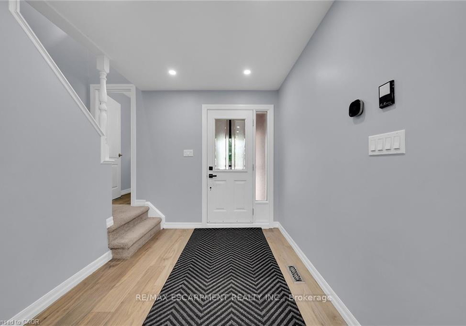 451-woodview-road-burlington-ontario-w13092222