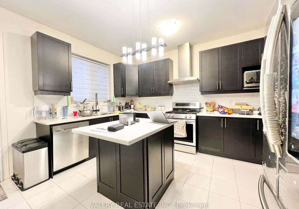 11-oconnor-crescent-brampton-ontario-w13092316