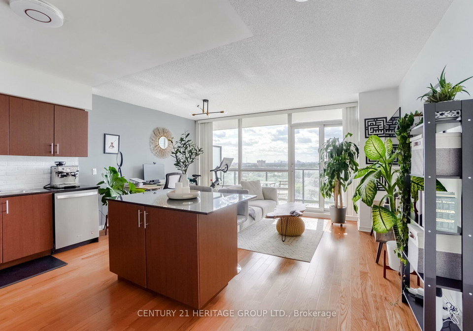 15-legion-road-etobicoke-ontario-w13092434