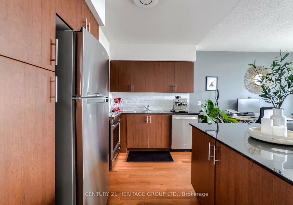 15-legion-road-etobicoke-ontario-w13092434