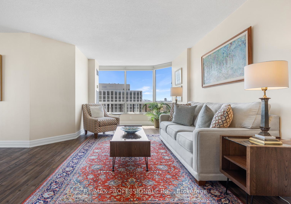 1300-islington-avenue-etobicoke-ontario-w13092586