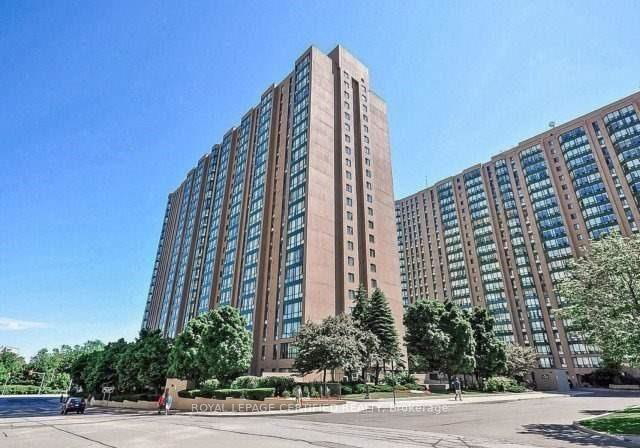 145-hillcrest-avenue-mississauga-ontario-w13092694