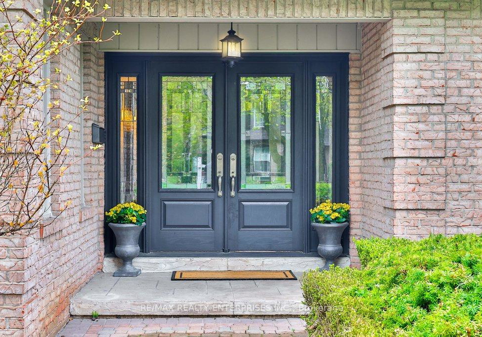 1115-talka-court-mississauga-ontario-w13092714